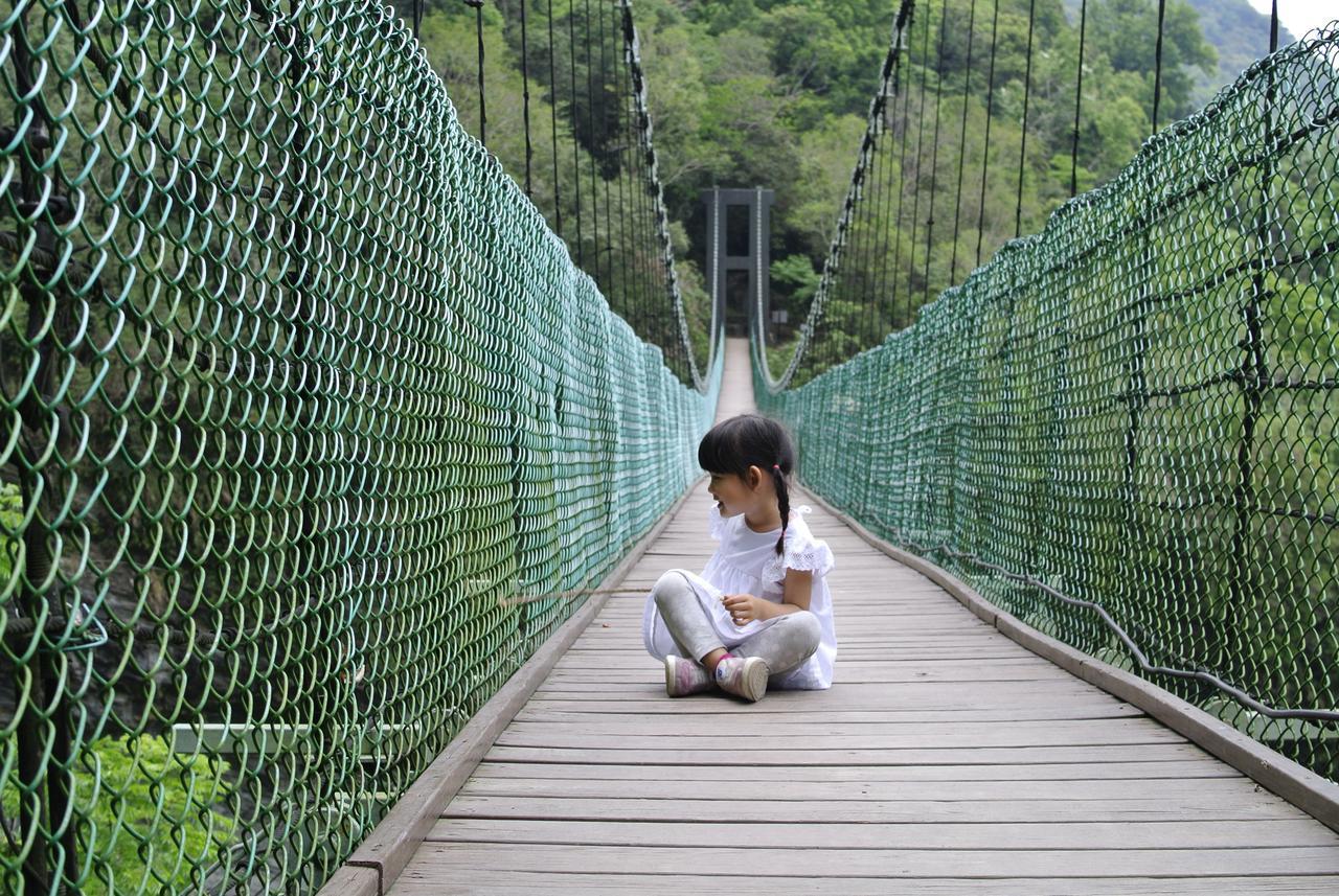 Pu Shi Homestay ยู่หลี่ ภายนอก รูปภาพ